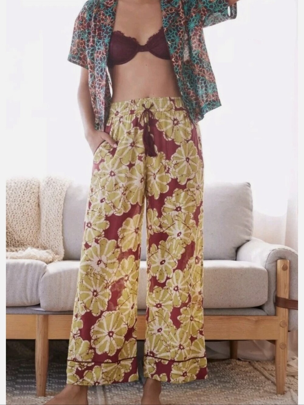 Anthropologie Wide-Leg Cropped Pants in Burgundy and Yellow Sz.S